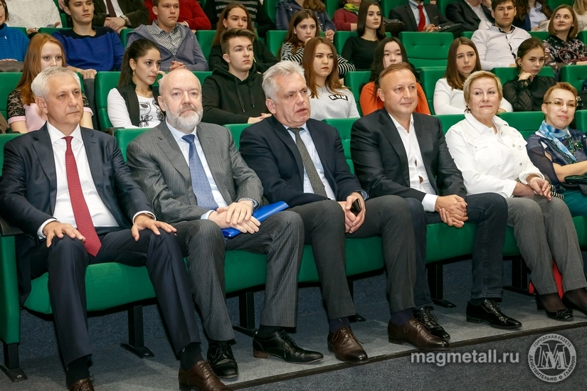 Андрей Серебряков