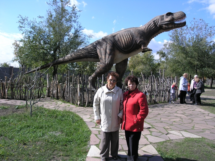Сфотографироваться с динозавром | Фотография 10