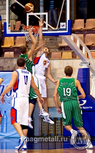 Андрей Серебряков