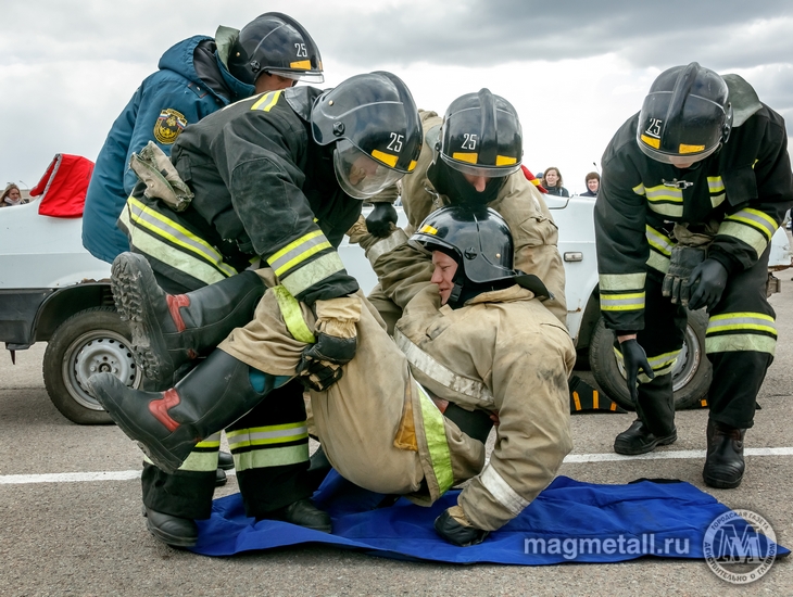 День 370-летия пожарной охраны России пожарно-спасательный гарнизон отметил праздничной программой.(фото 5)