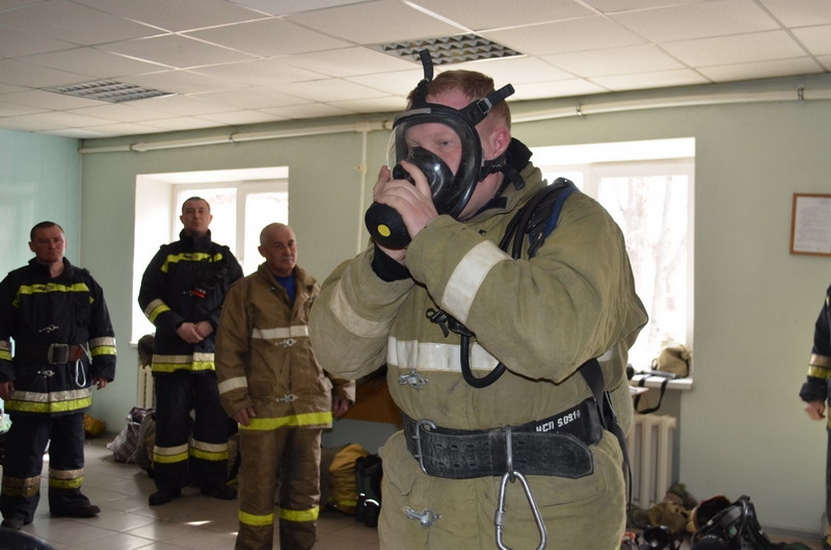 Специалисты Магнитогорского гарнизона пожарной охраны проходят испытания | Фотография 2