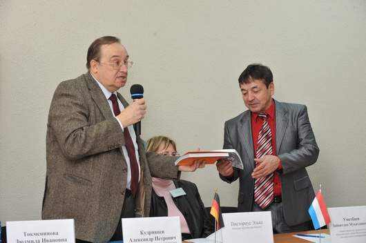 Владимир Шустиков