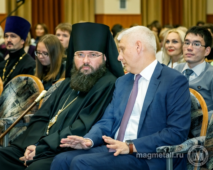 Андрей Серебряков