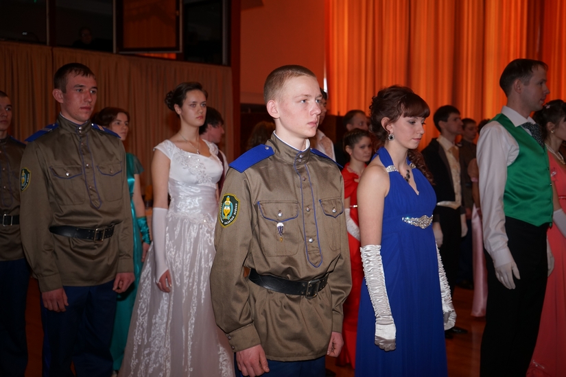 Руслан Шаров