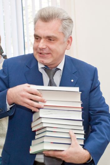 Андрей Серебряков