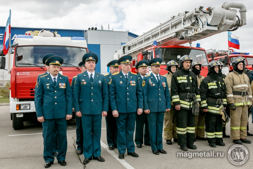 День 370-летия пожарной охраны России пожарно-спасательный гарнизон отметил праздничной программой.(фото 1)