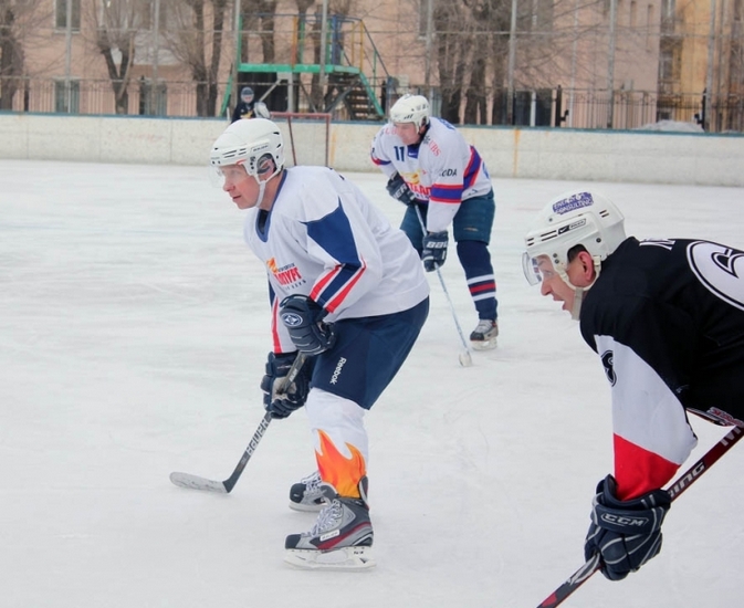 В Магнитогорске завершился турнир по хоккею среди сотрудников полиции | Фотография 4