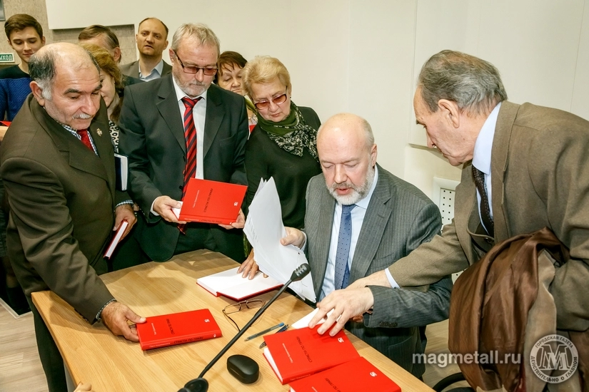 Андрей Серебряков