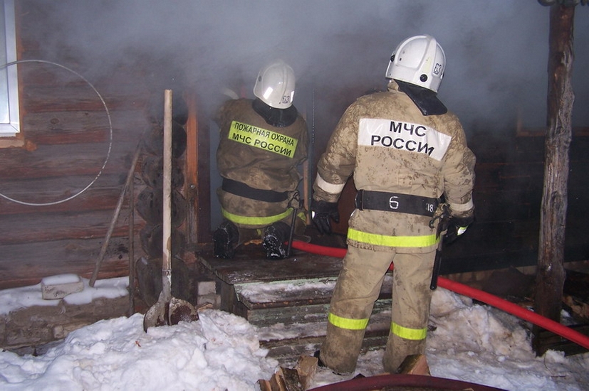 В Магнитогорске и его окрестностях за выходные произошло шесть пожаров | Фотография 2