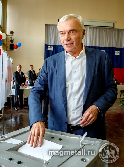 Андрей Серебряков