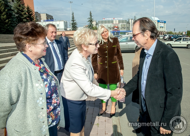 Андрей Серебряков