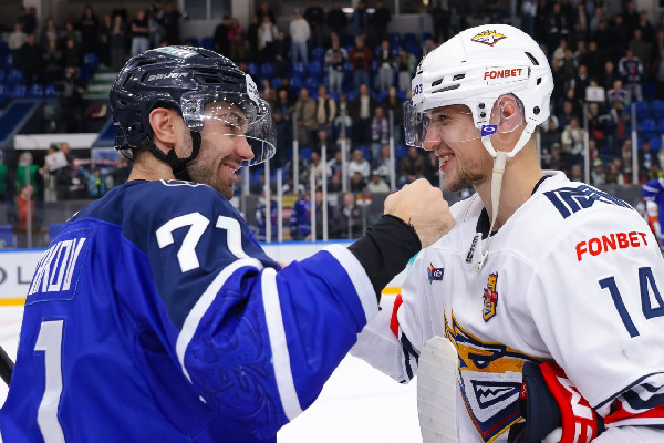 «Металлург» – единоличный лидер «Металлург» – единоличный лидер