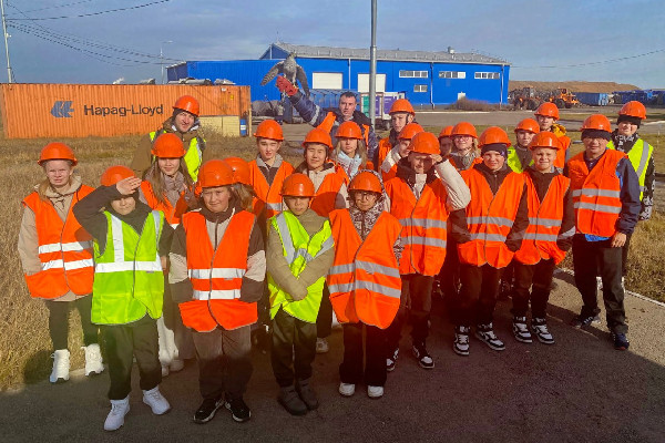 Планету – в надёжные руки Планету – в надёжные руки