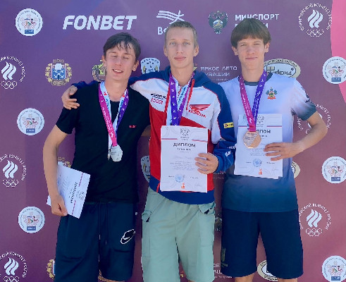 Золотой дубль