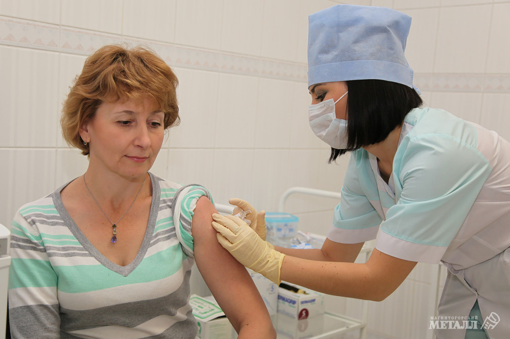 Вакцинация - лучшая защита от COVID-19 | Фотография 1
