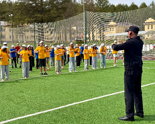 «Зарядка со стражем порядка»