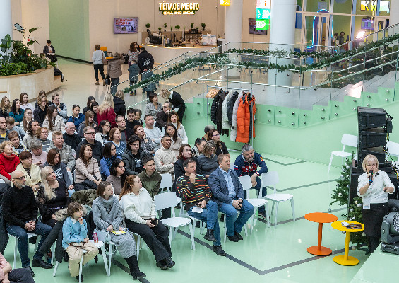 Переполнен чувством благодарности