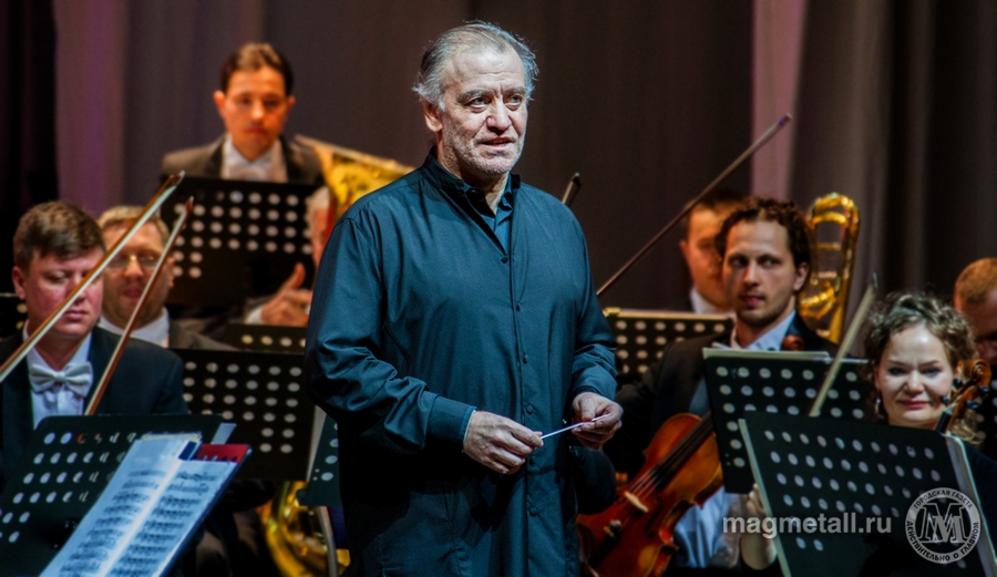 Валерий Гергиев за дирижёрским пультом принадлежит себе и великой музыке | Фотография 3
