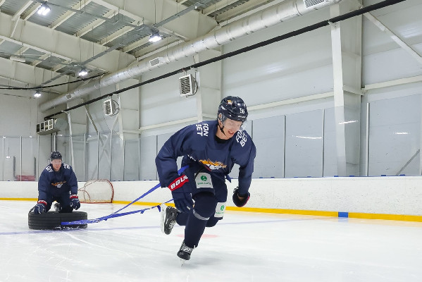Баллонов бояться –  на лёд не выходить