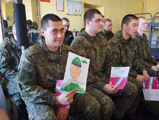 В гости к военным В гости к военным