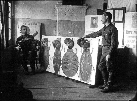 На сцене – молодость