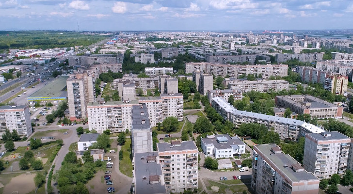 Кто-кто домик продаёт?