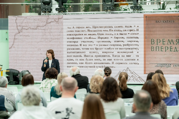 Соцреализм, антиутопия, постапокалипсис…