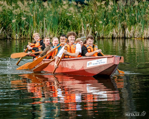 Отправляем лодку зимовать