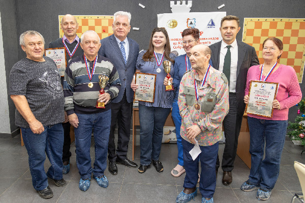 Досуг, общение и радость победы