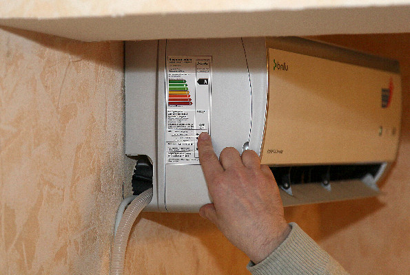 Установка кондиционера: что нужно знать собственнику