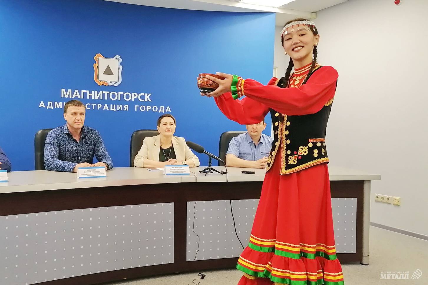 Праздник плуга в парке у Вечного огня. Новости Магнитогорск. 15.06.2022г