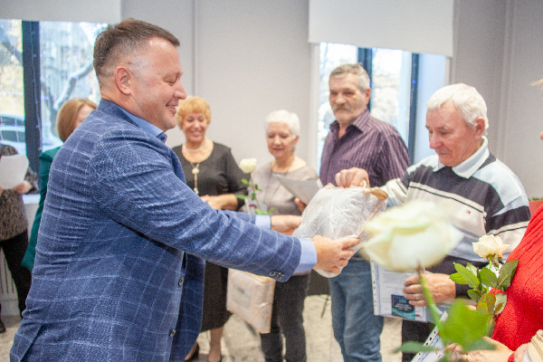 Надо жить на свете ярко!