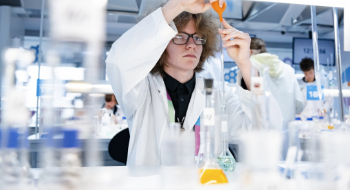 Высший элемент | Фотография 1