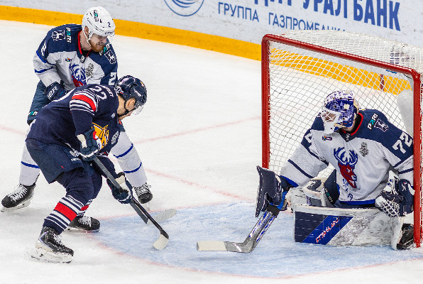 Чудеса хоккейной эквилибристики