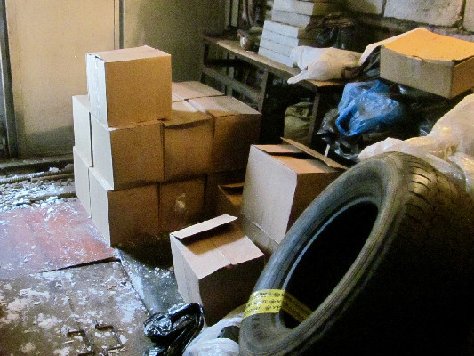 Пресекли незаконный оборот