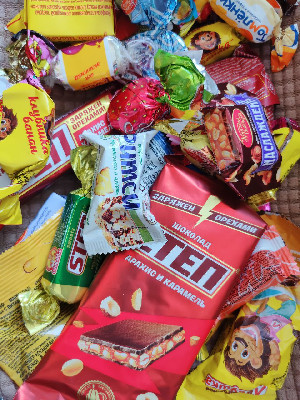 Продолжаем дарить Новый год детям