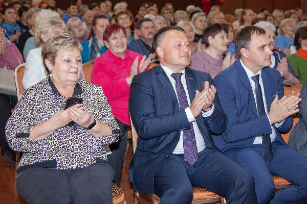 Тепло материнских рук