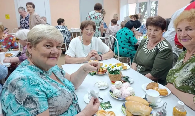 В атмосфере тепла и заботы В атмосфере тепла и заботы