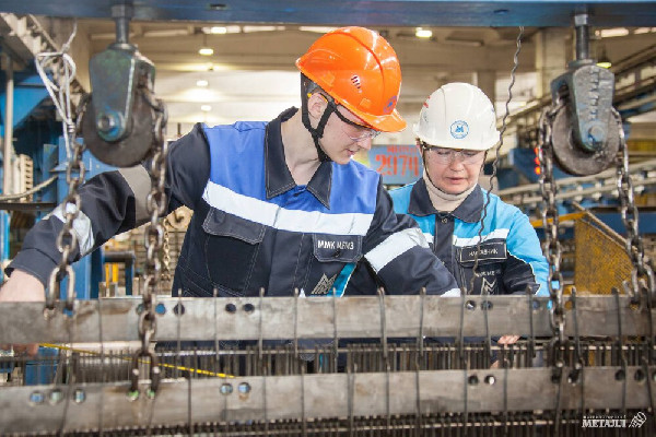 ММК‑МЕТИЗ отметил заслуги лучших наставников