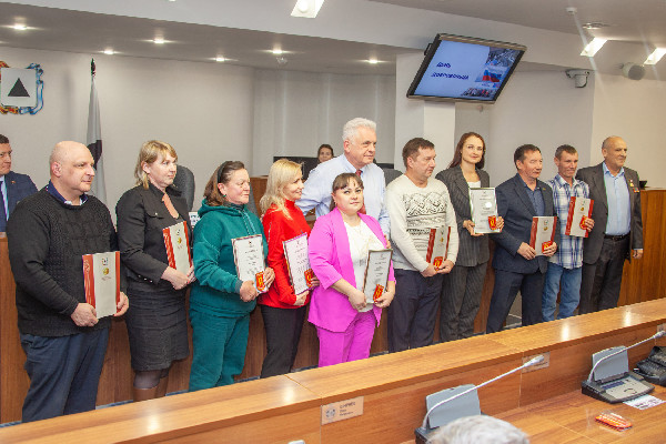 За помощь – почёт и уважение