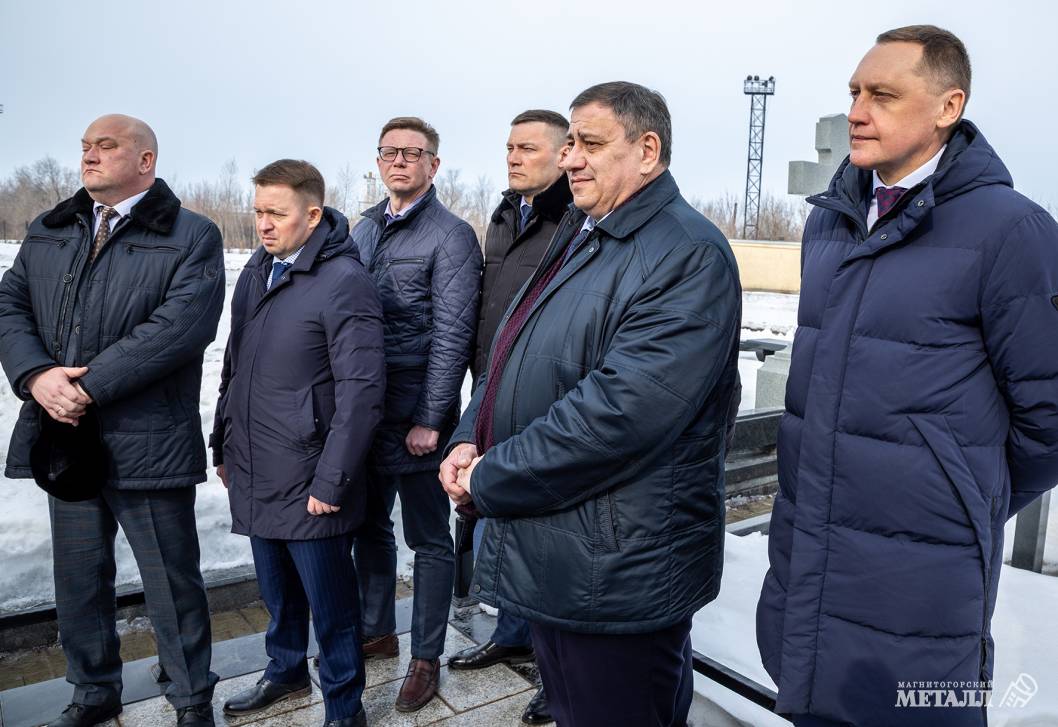 Десятый директор | Фотография 11