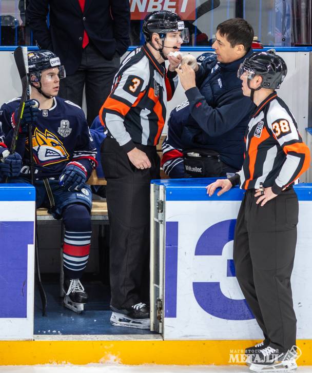 Чудеса хоккейной эквилибристики | Фотография 9