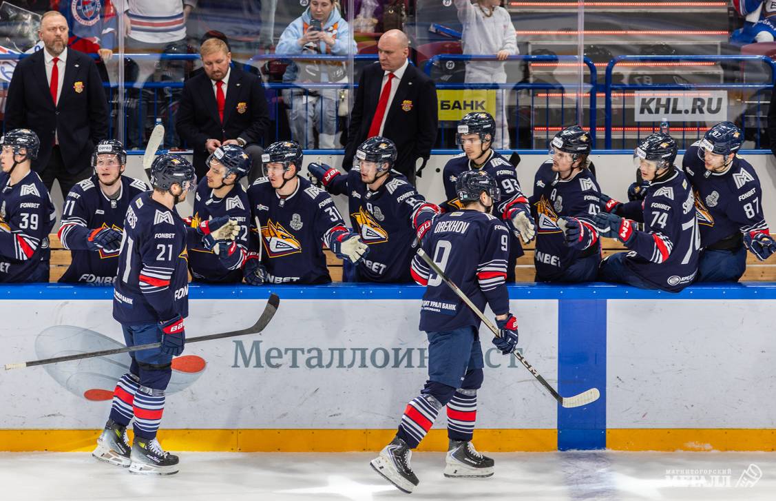 Чудеса хоккейной эквилибристики | Фотография 21