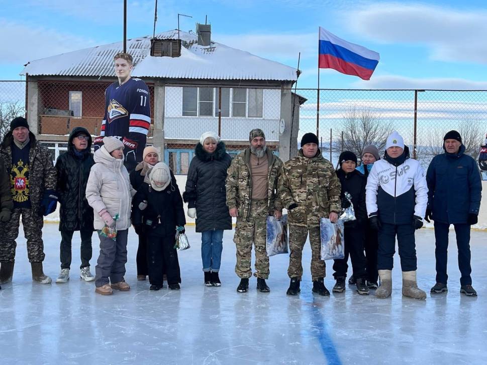 Жаркие встречи на льду | Фотография 3