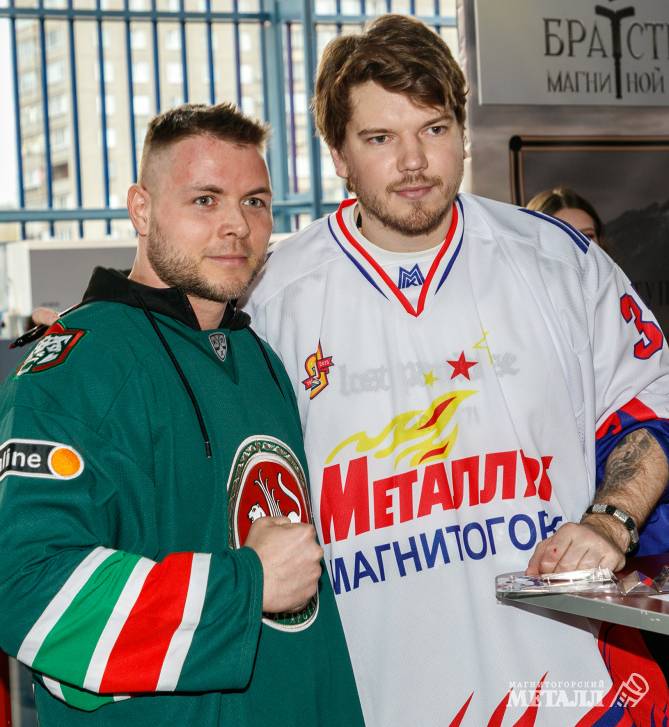 Илья Самсонов