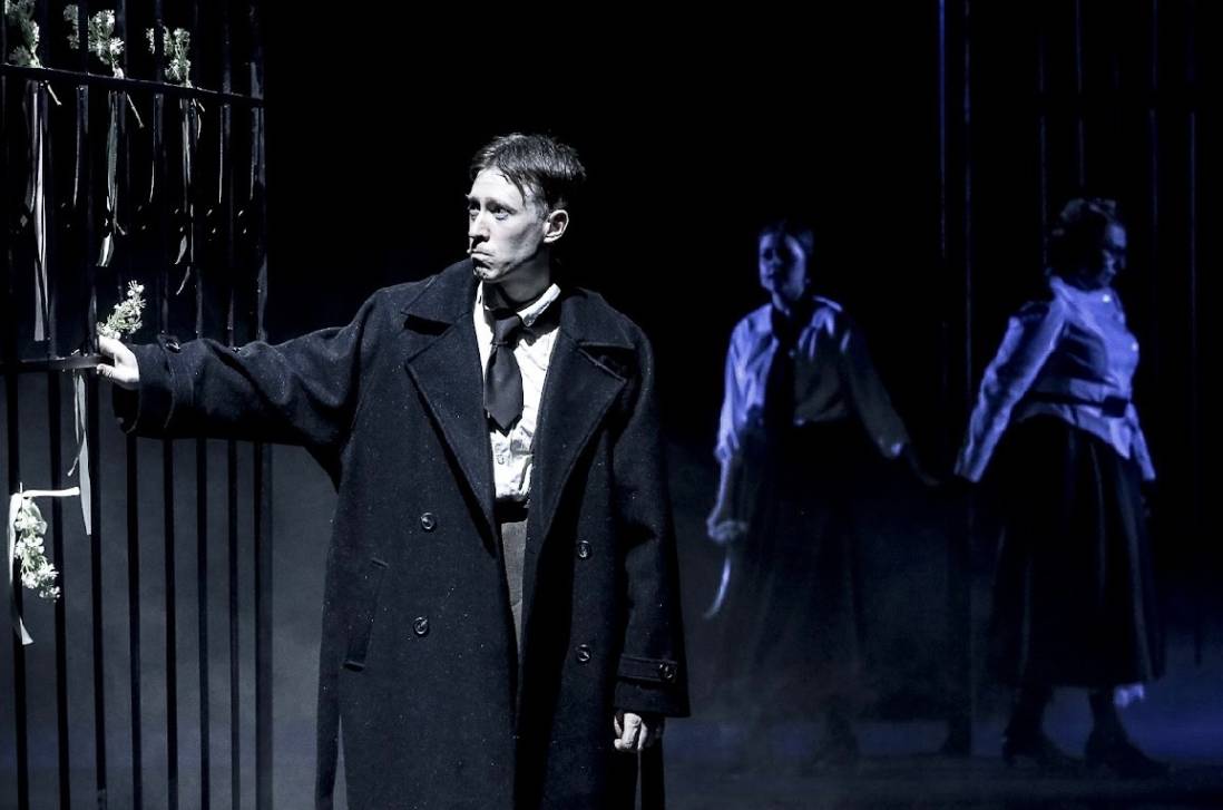 Драмы, комедии, сказки, мюзиклы… | Фотография 8