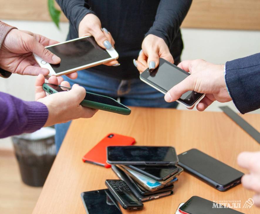 Новогодний бум смартфонов | Фотография 1