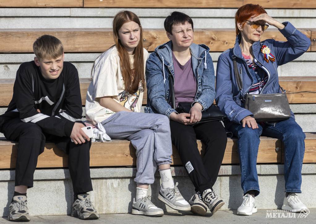 И лежит у меня на ладони незнакомая ваша рука | Фотография 7