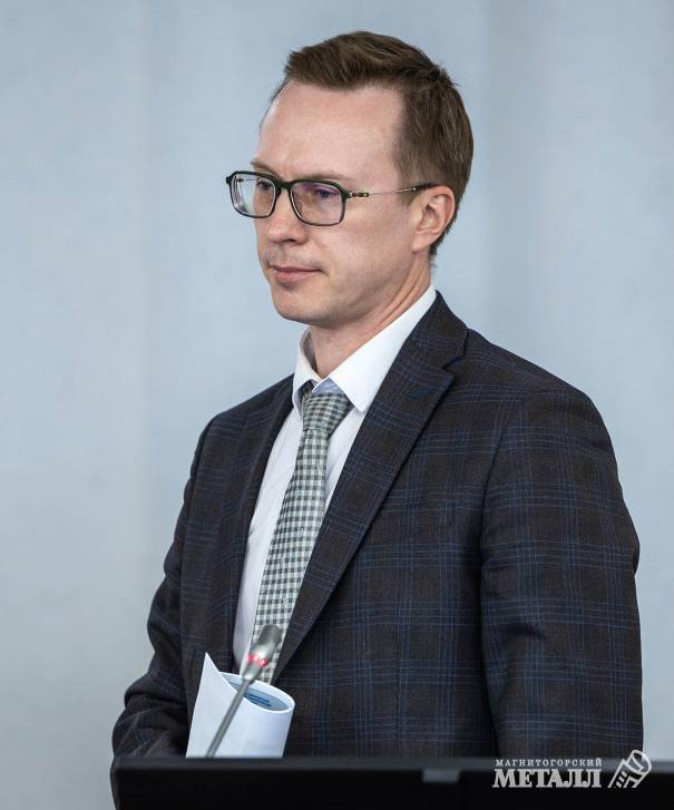 Игорь Бурмистров