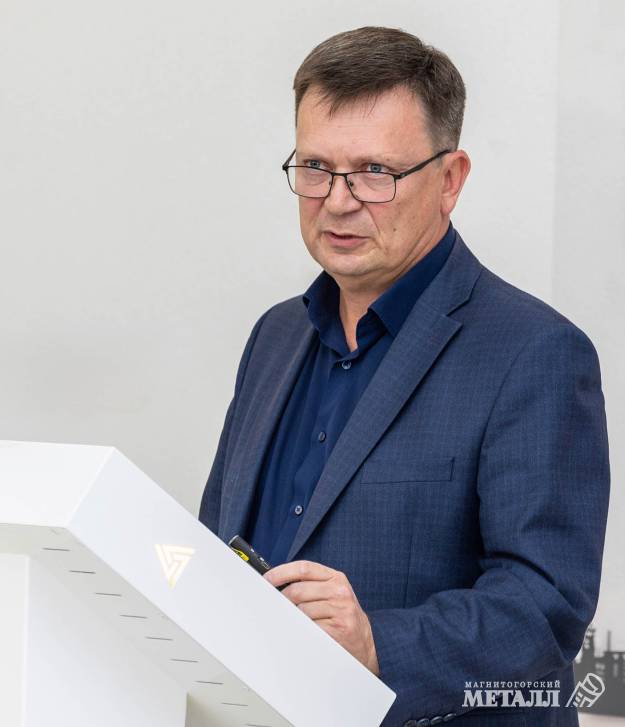 Максим Васин